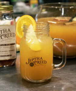 apple pie moonshine cocktail